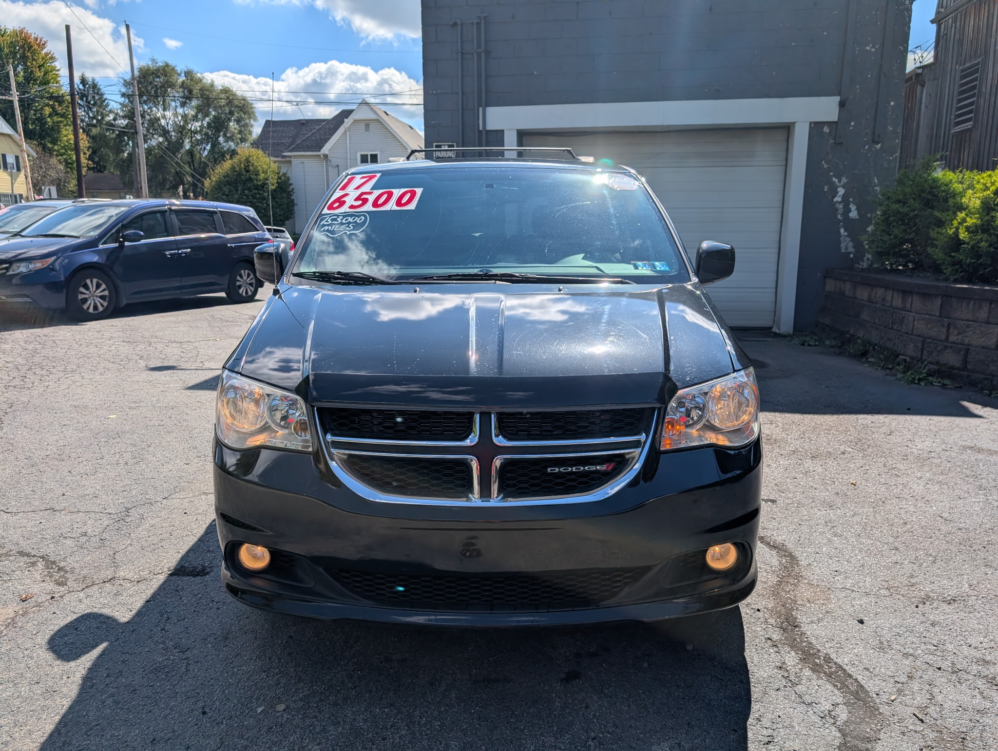 Used 2017 Dodge Grand Caravan SXT FWD image 7