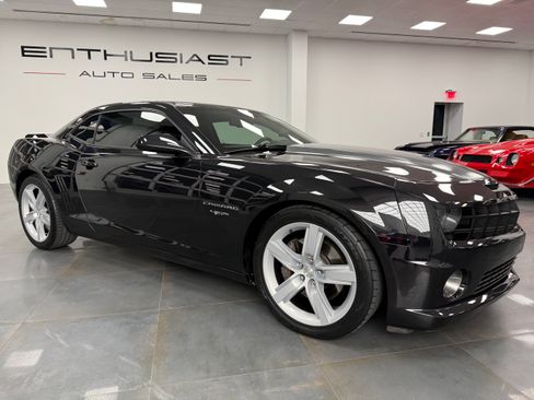 Used 2012 Chevrolet Camaro SS image 2