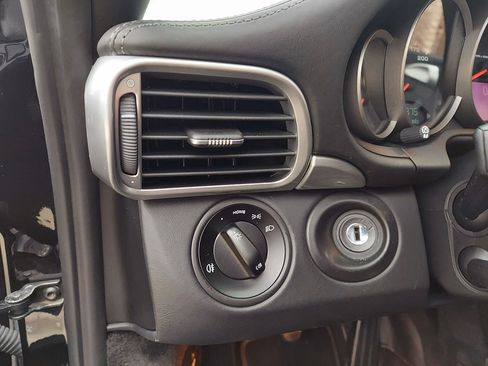 Used 2009 Porsche 911 Carrera 4S image 38