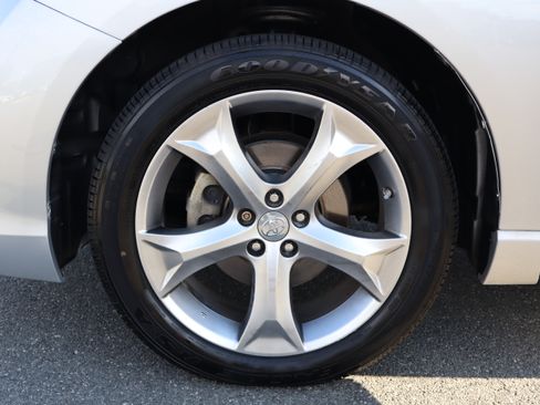 Used 2011 Toyota Venza AWD image 34