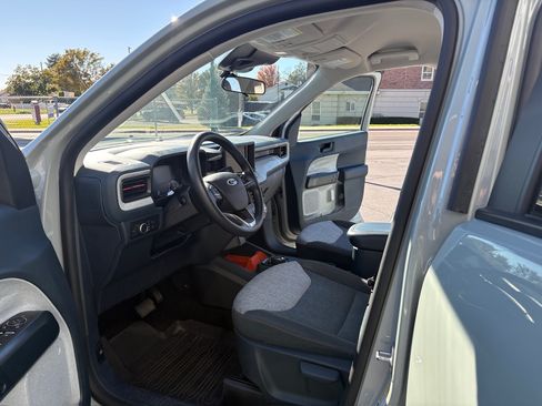 Used 2024 Ford Maverick XLT image 10