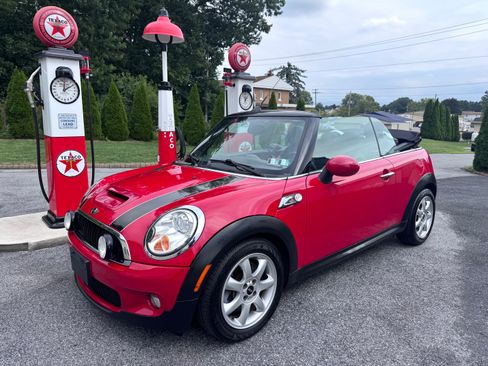 Used 2009 MINI Cooper S Convertible FWD image 1