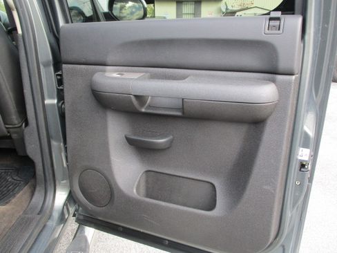 Used 2011 Chevrolet Silverado 1500 LT Z71 image 27