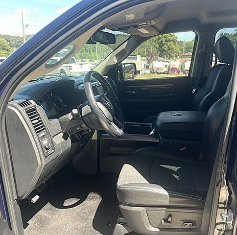 Used 2015 RAM 1500 2WD Crew Cab Sport image 24