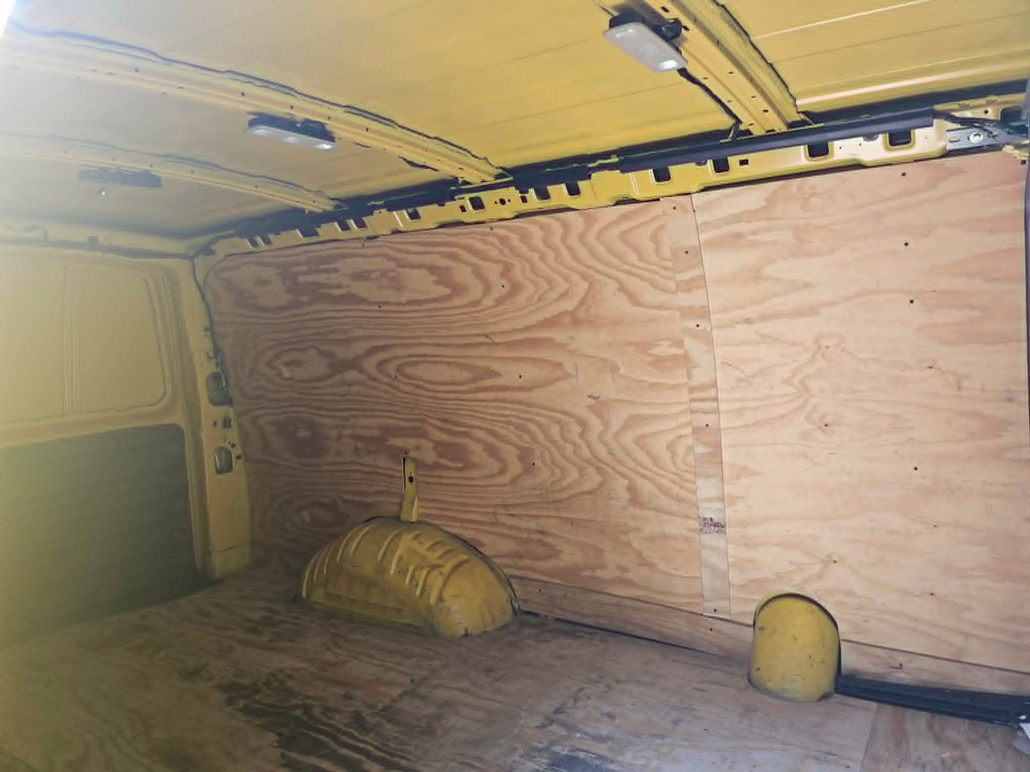 Used 2020 Chevrolet Express 2500 UNAVAIL RWD image 8