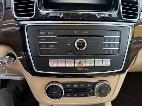 Used 2017 Mercedes-Benz GLS 450 image 13