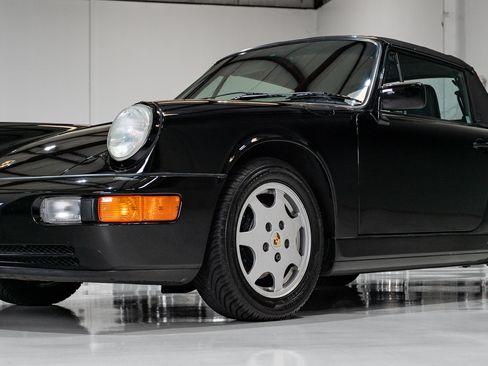 Used 1991 Porsche 911 Carrera 4 image 24