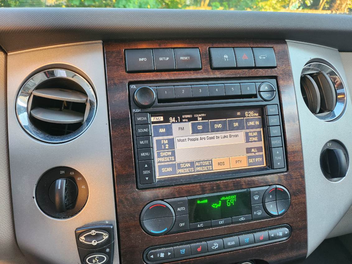 Used 2007 Ford Expedition 4WD Limited image 3