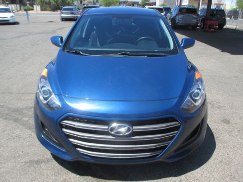 Used 2016 Hyundai Elantra GT Hatchback w/ Style Package FWD image 14