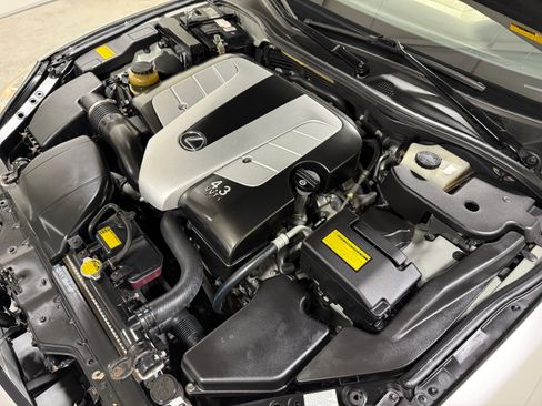 Used 2004 Lexus SC 430 Convertible RWD image 32