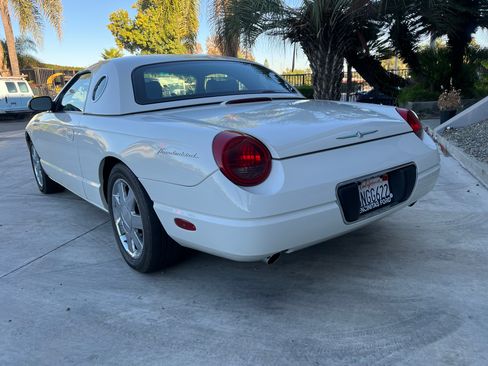 Used 2002 Ford Thunderbird image 35