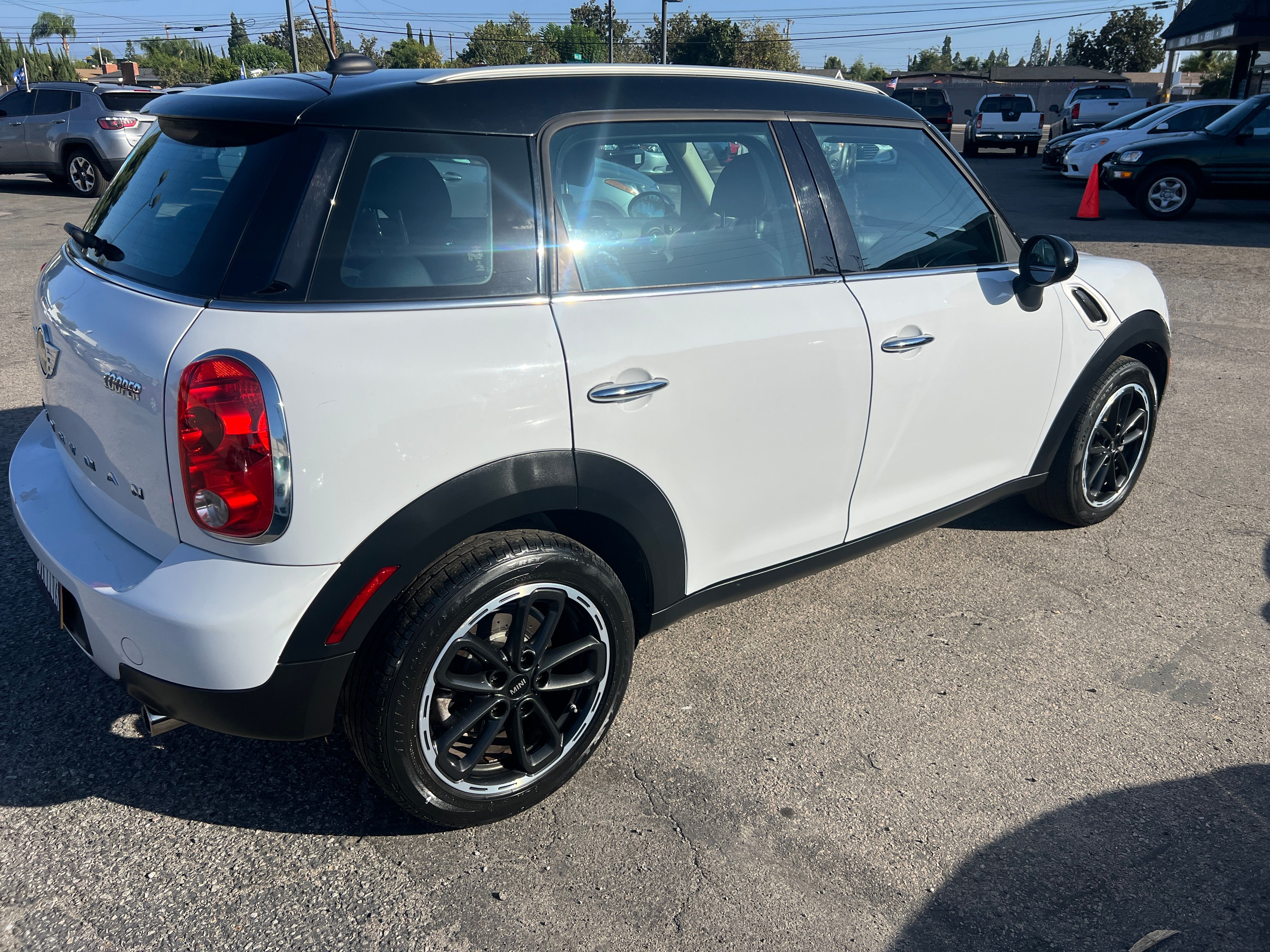 Used 2016 MINI Cooper Countryman UNAVAIL FWD image 5