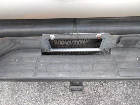 Used 2005 GMC Yukon SLT image 5