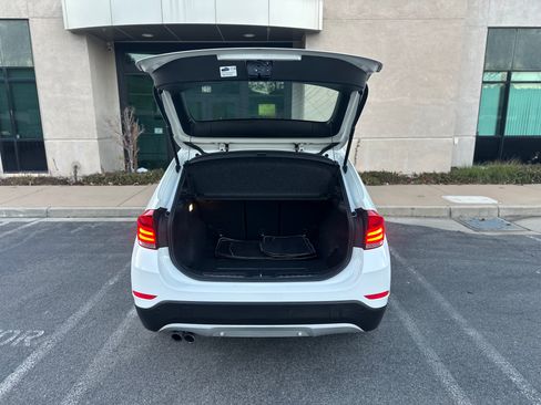 Used 2015 BMW X1 sDrive28i image 8