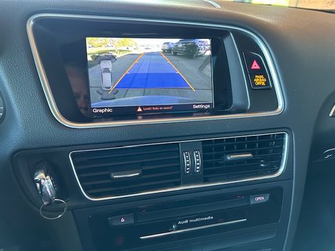 Used 2016 Audi Q5 2.0T Premium Plus AWD/4WD image 19