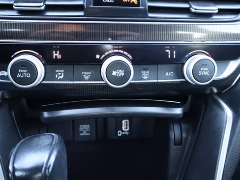 Used 2020 Honda Accord Sport image 26