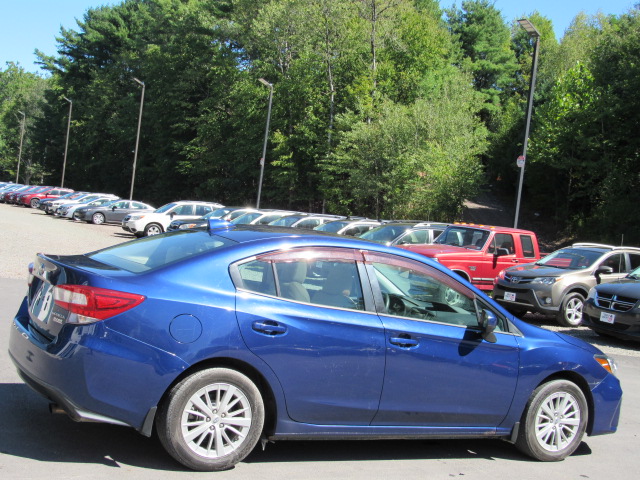 Used 2017 Subaru Impreza 2.0i Premium Sedan AWD/4WD image 10