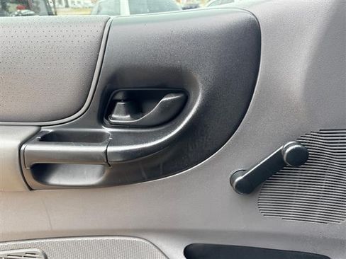 Used 1999 Ford Ranger XLT image 15