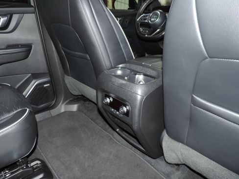 Used 2026 Buick Enclave AWD Sport Touring image 27