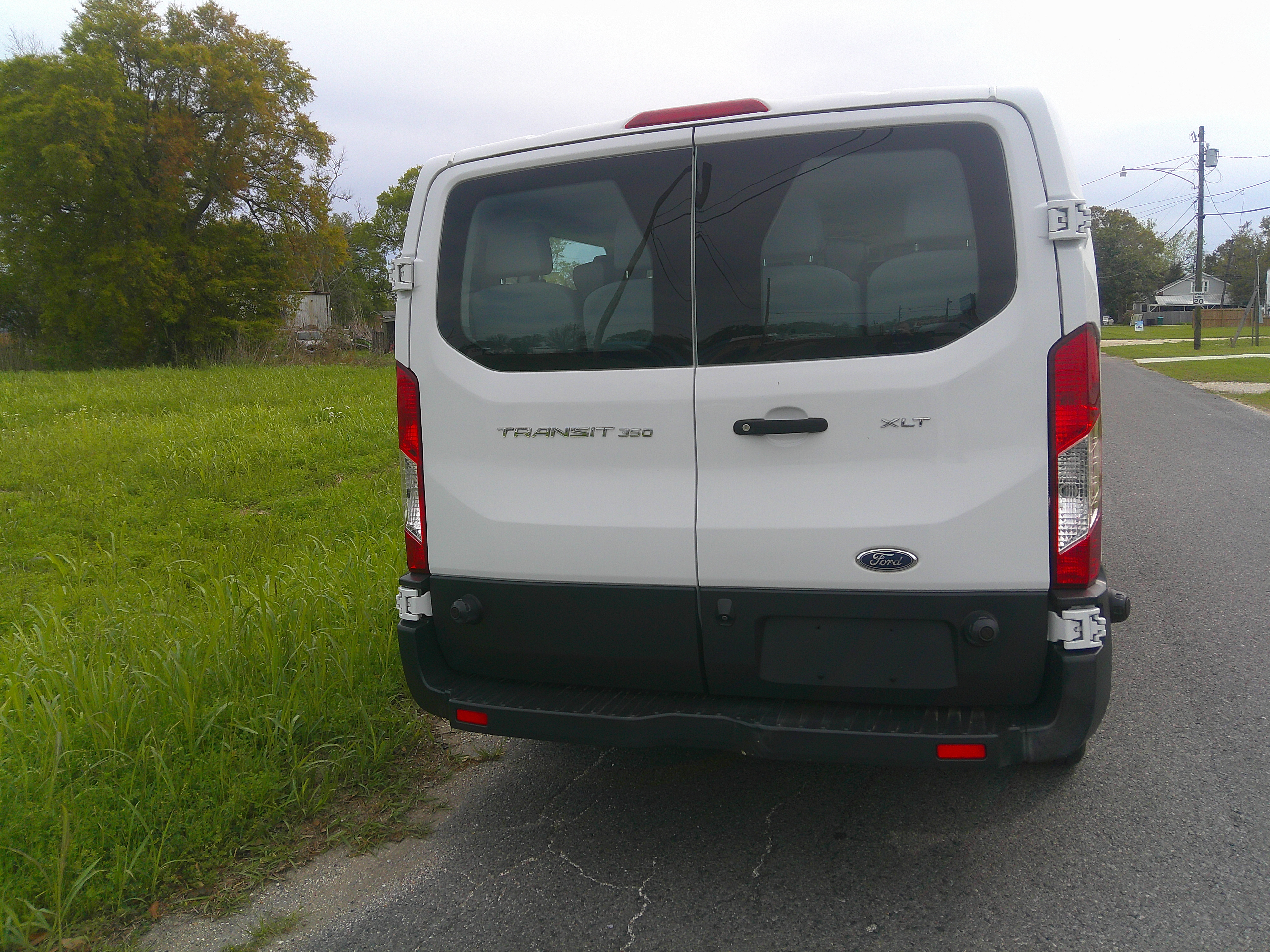Used 2024 Ford Transit 350 148 Low Roof Wagon RWD image 5