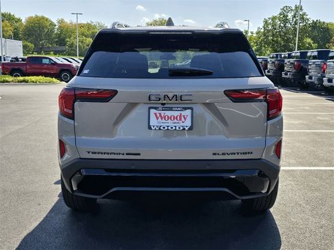 New 2026 GMC Terrain Elevation w/ Elevation Premium Package image 7