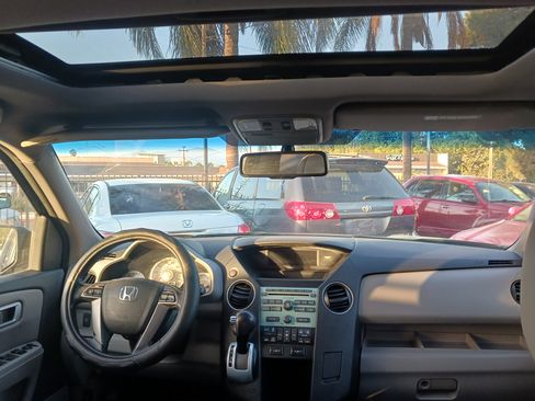 Used 2011 Honda Pilot EX-L image 12