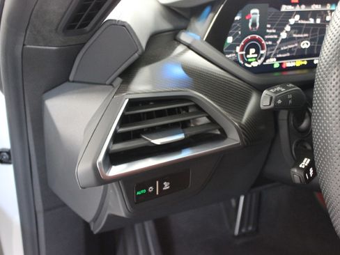Used 2024 Audi RS e-tron GT w/ Carbon Performance Package AWD/4WD image 15