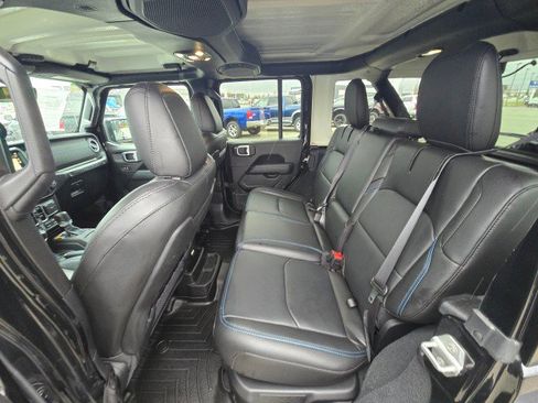 Used 2022 Jeep Wrangler Unlimited Rubicon 4xe image 20