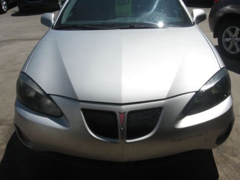 Used 2007 Pontiac Grand Prix UNAVAIL FWD image 2