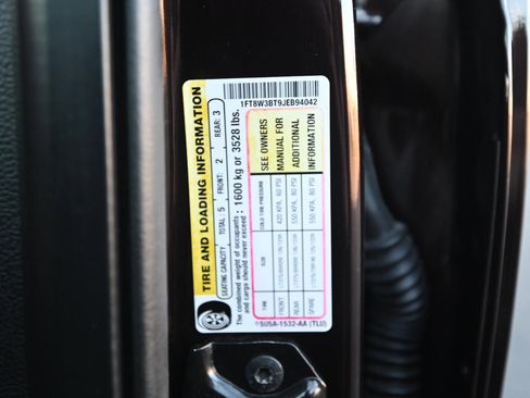 Used 2018 Ford F350 Lariat image 30