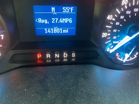 Used 2016 Ford Fusion S FWD image 4
