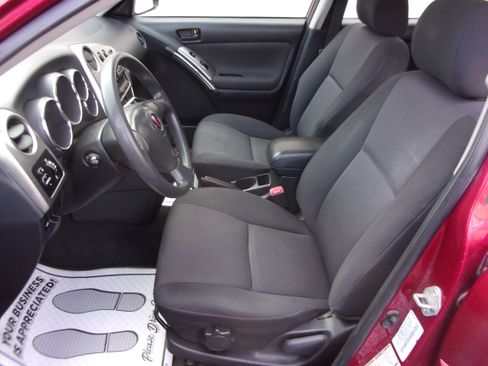 Used 2004 Pontiac Vibe image 8