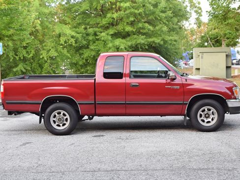 Used 1997 Toyota T100 SR5 image 5