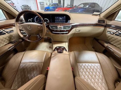 Used 2009 Mercedes-Benz S 65 AMG Sedan image 23