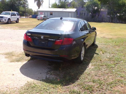 Used 2013 BMW 528i Sedan RWD image 4