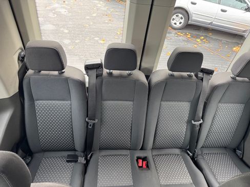 Used 2022 Ford Transit 350 XLT image 21