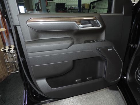 Used 2026 Chevrolet Silverado 1500 RST image 39