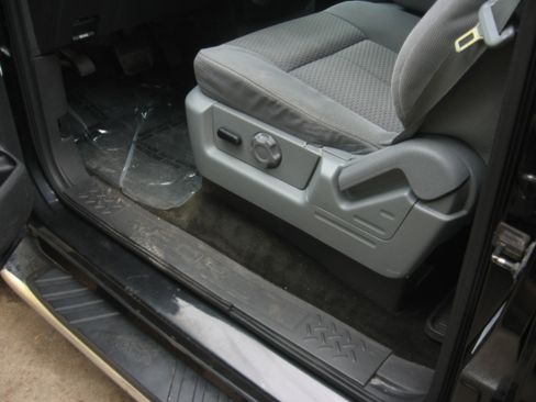 Used 2012 Ford F150 4x4 SuperCrew image 8
