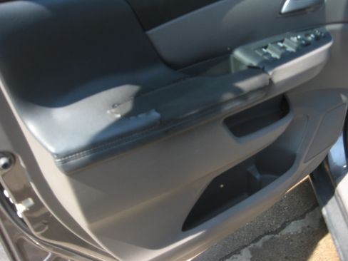 Used 2011 Honda Odyssey EX image 8