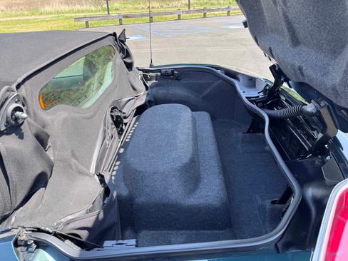 Used 2008 Saturn Sky image 18