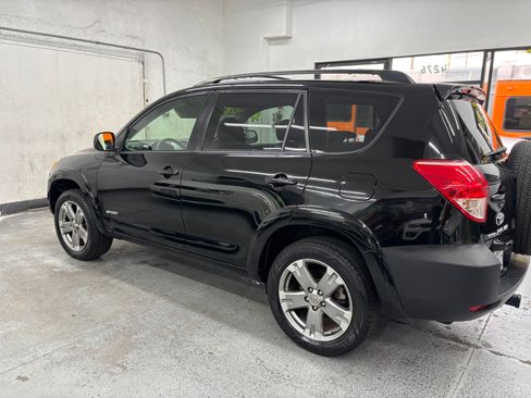 Used 2008 Toyota RAV4 Sport image 7