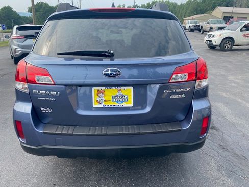 Used 2014 Subaru Outback 2.5i Limited AWD/4WD image 7