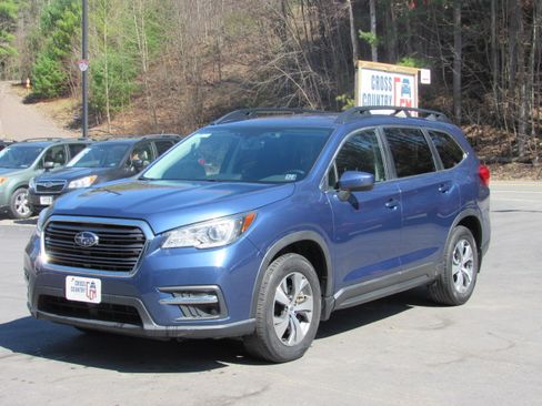 Used 2021 Subaru Ascent Premium image 1