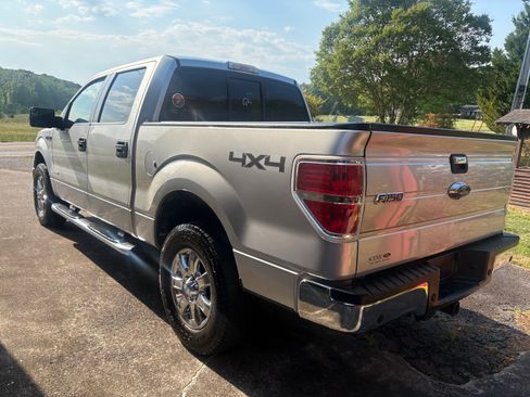 Used 2014 Ford F150 AWD/4WD image 2