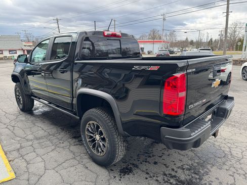 Used 2017 Chevrolet Colorado ZR2 image 4