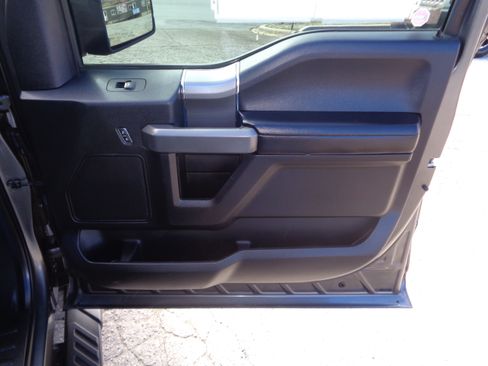 Used 2015 Ford F150 Sport image 36