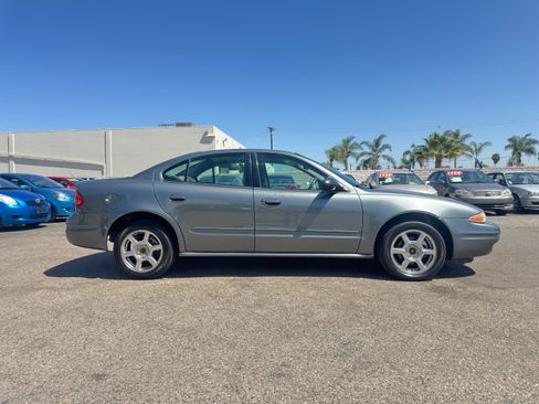 Used 2003 Oldsmobile Alero GLS Sedan FWD image 10