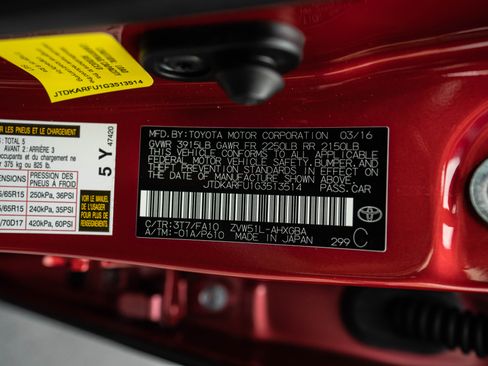 Used 2016 Toyota Prius image 45