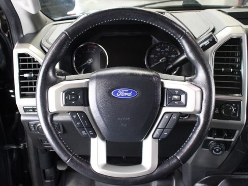 Used 2021 Ford F250 Lariat image 6