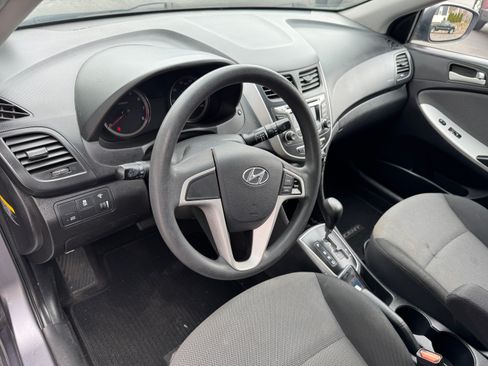 Used 2014 Hyundai Accent GS image 8